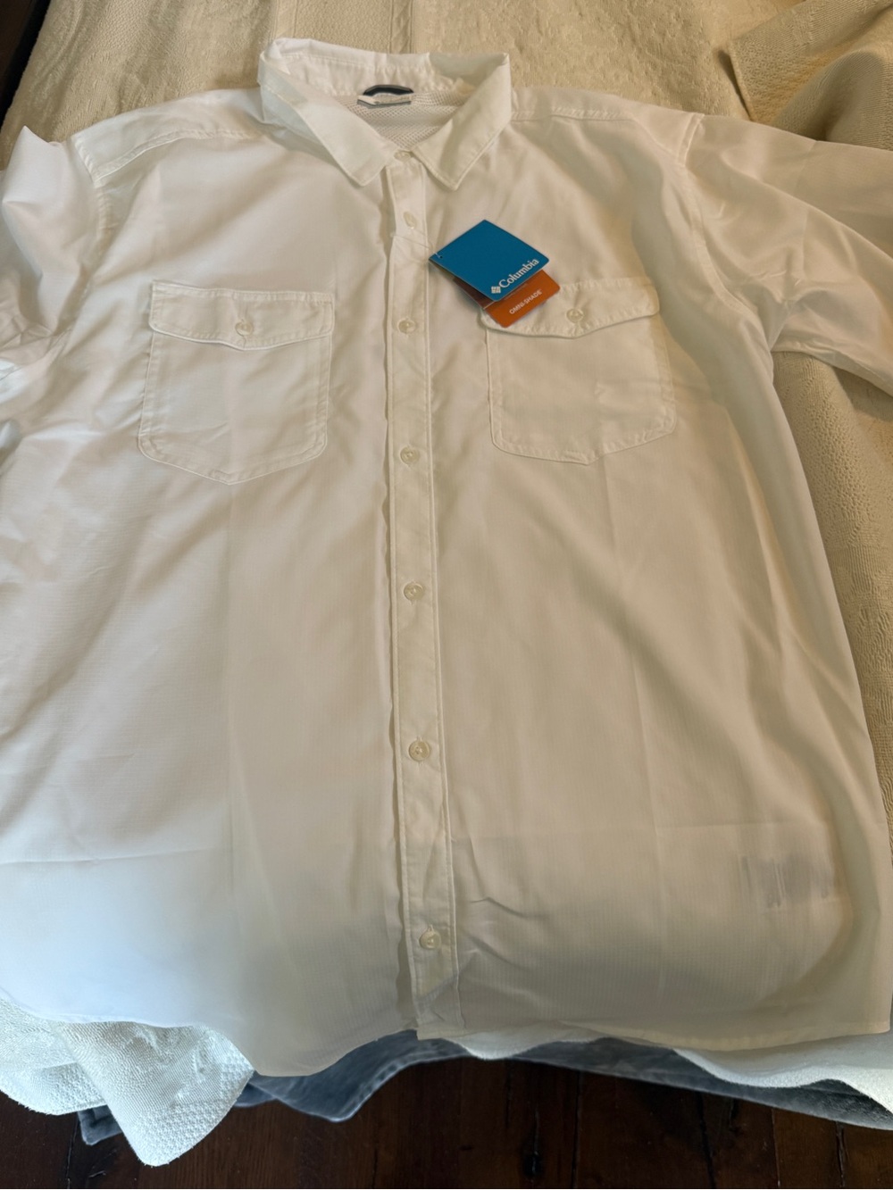 Columbia White Short-Sleeve Button Down Shirt